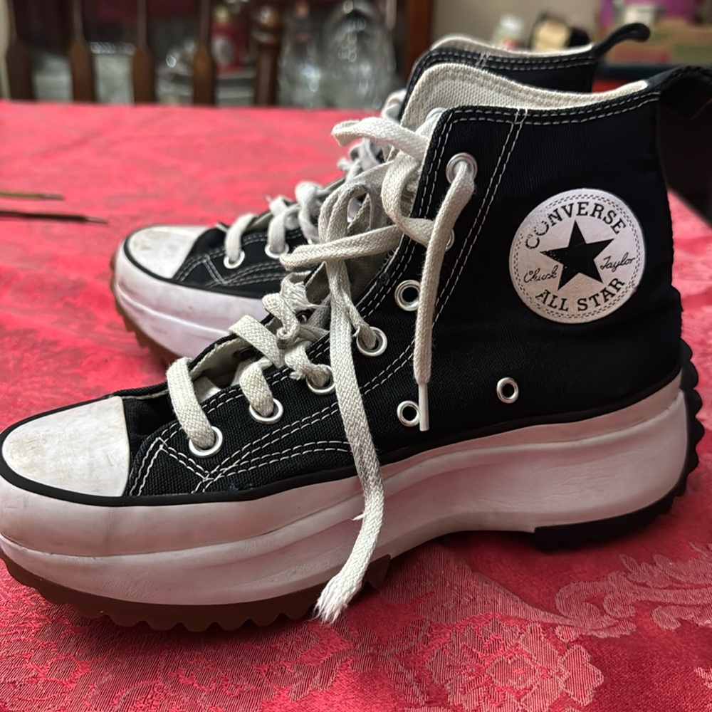Cute black Hike Canvas platform converse 🖤